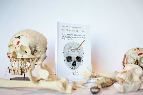 Gedenken In Gold